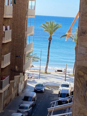 Apartment by the beach